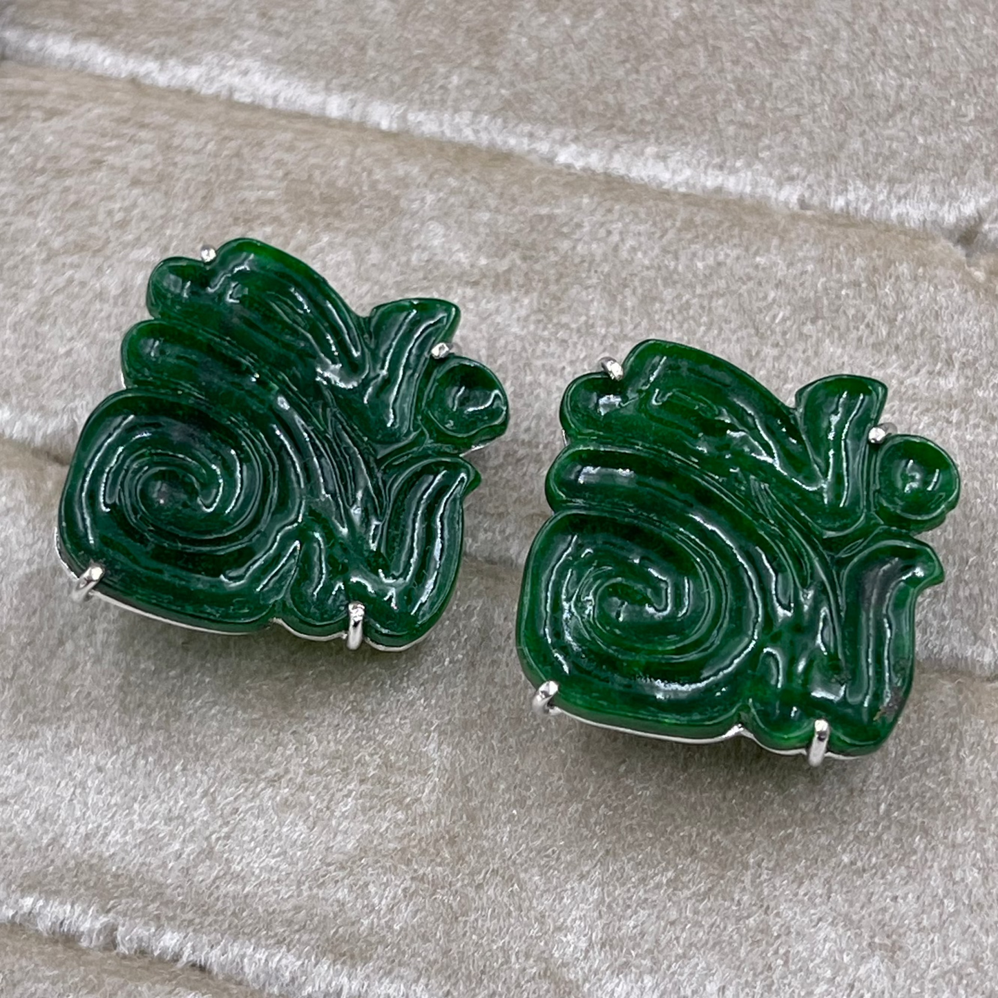 14K white gold carved square shape jade earrings