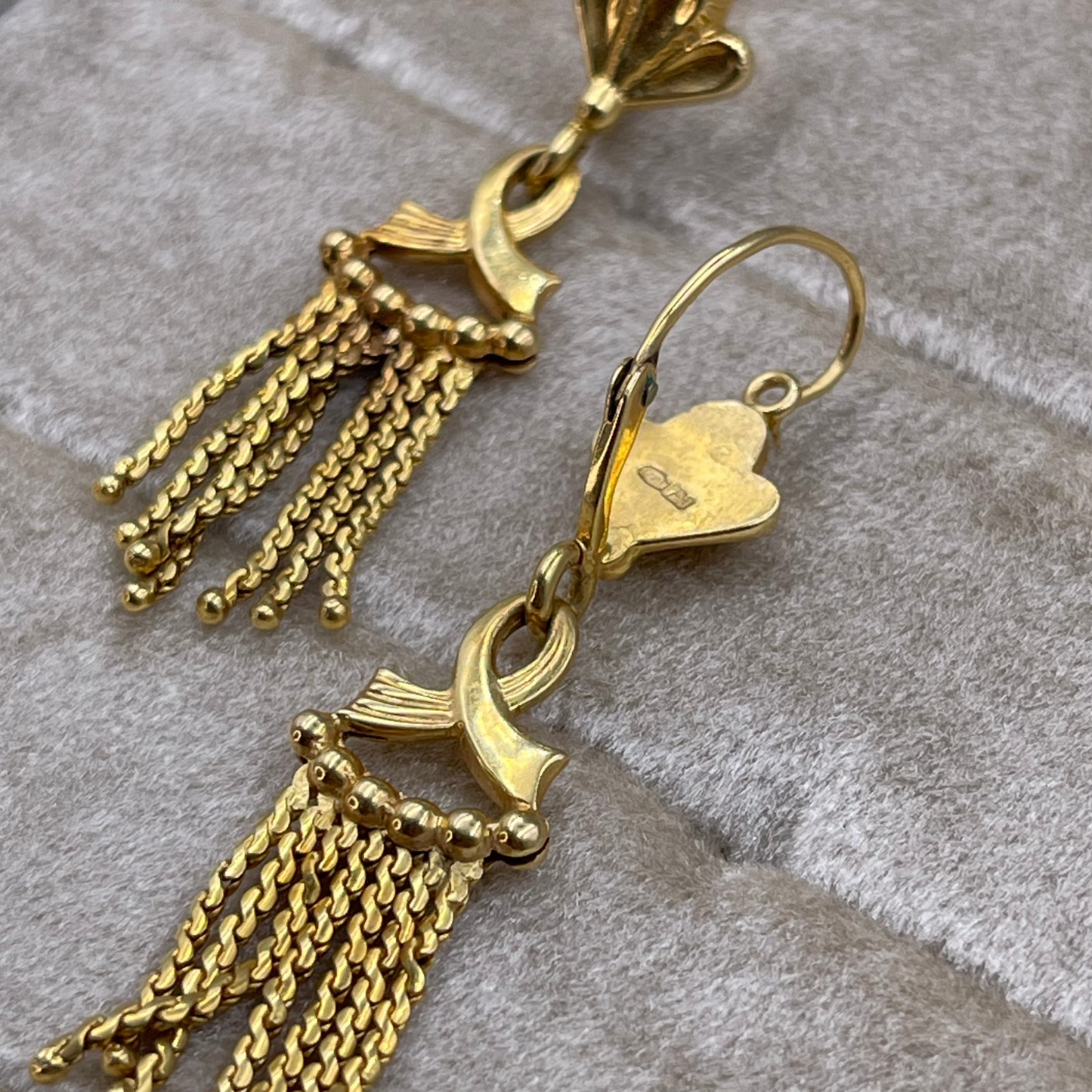 14K Yellow gold dangle earring