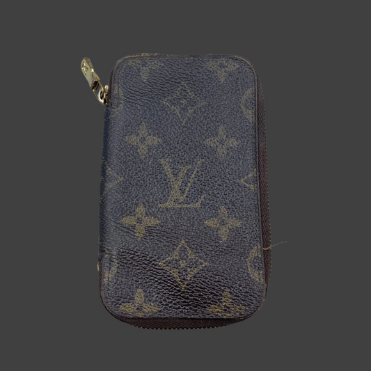 Louis Vuitton Zip Key Holder