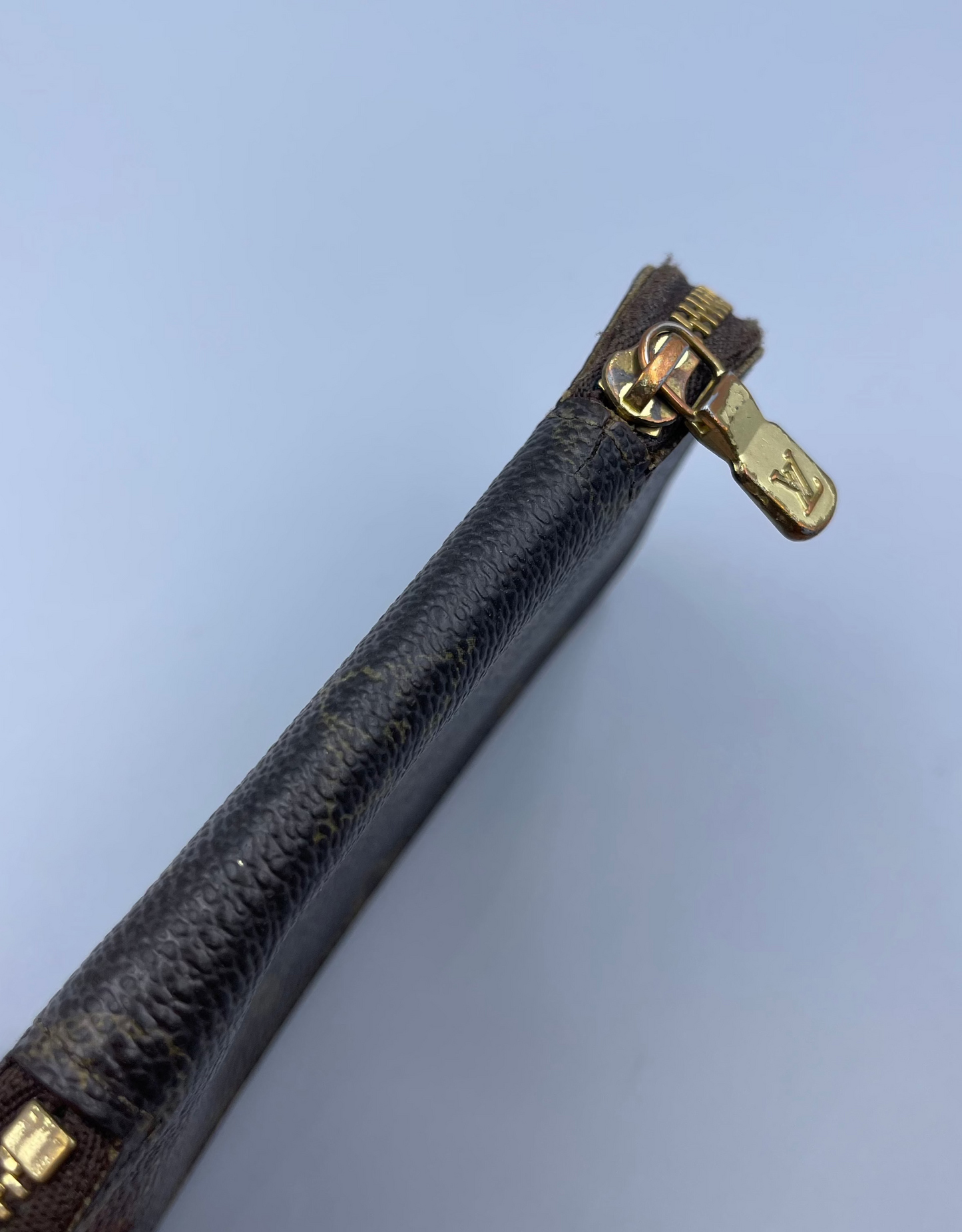 Louis Vuitton Zip Key Holder